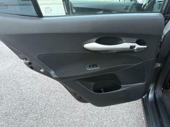 Toyota Auris 1.8 VVT-h T4 CVT Euro 5 (s/s) 5dr