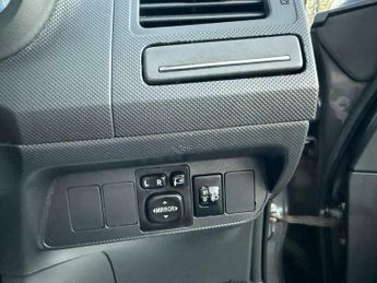 Toyota Auris 1.8 VVT-h T4 CVT Euro 5 (s/s) 5dr