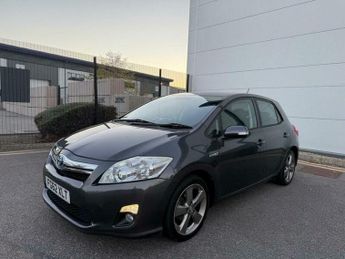 Toyota Auris 1.8 VVT-h T4 CVT Euro 5 (s/s) 5dr