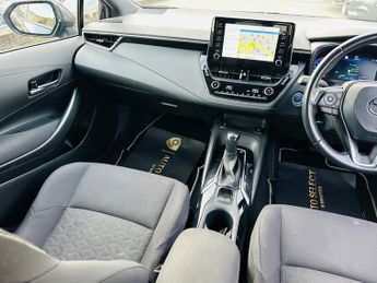 Toyota Corolla ICON TECH