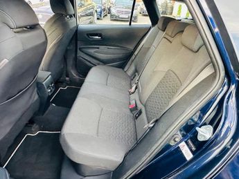 Toyota Corolla ICON TECH