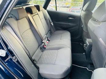 Toyota Corolla ICON TECH
