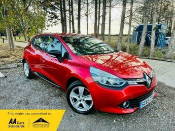 Renault Clio 1.2 16V Dynamique MediaNav Euro 5 5dr