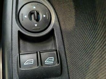 Ford Focus 1.6 Zetec Powershift Euro 5 5dr