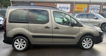 Peugeot Partner Tepee 1.2 PureTech Outdoor MPV 5dr Petrol Manual Euro 6 (s/s) (110 ps)