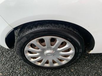 Ford Fiesta 1.25 Style Hatchback 3dr Petrol Manual Euro 5 (60 ps)