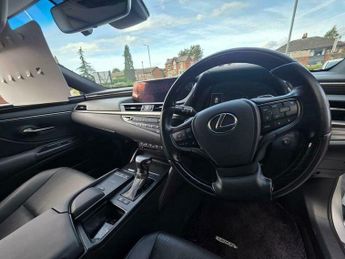 Lexus ES 2.5 300h Premium Edition E-CVT Euro 6