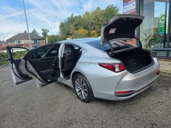 Lexus ES 2.5 300h Premium Edition E-CVT Euro 6