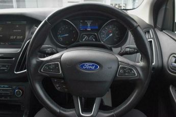 Ford Focus 1.6 Titanium Powershift Euro 6 5dr