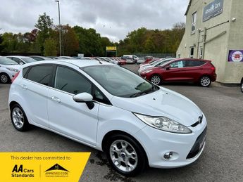 Ford Fiesta ZETEC REAR P/SENS+A/C+B/TOOTH+ISOFIX