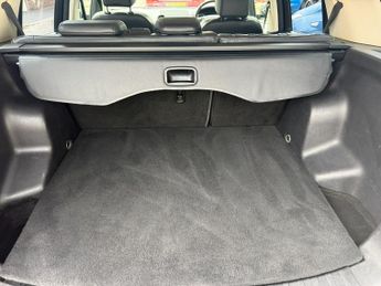 Land Rover Freelander SD4 DYNAMIC