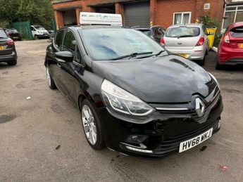 Renault Clio 0.9 TCe Iconic Euro 6 (s/s) 5dr