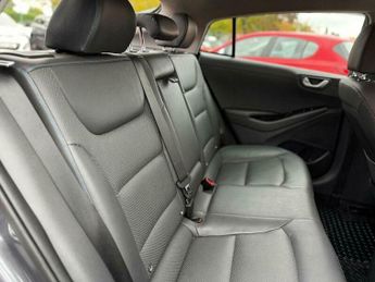 Hyundai Ioniq 1.6 h-GDi Premium SE DCT Euro 6 (s/s) 5dr