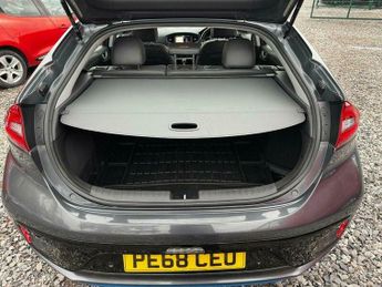 Hyundai Ioniq 1.6 h-GDi Premium SE DCT Euro 6 (s/s) 5dr