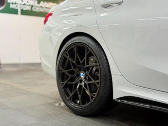 BMW 3 SERIES 318i M SPORT [3X SERVICES, SAT NAV, LEATHER, BODY KIT & REAR CAM