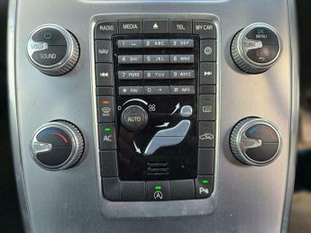Volvo V70 1.6 D2 Business Edition Powershift Euro 5 (s/s) 5dr