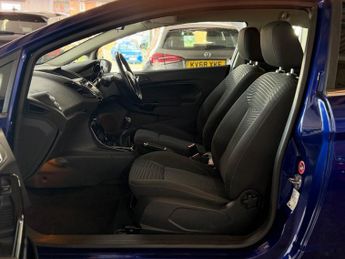 Ford Fiesta 1.0T EcoBoost Zetec Hatchback 3dr Petrol Manual Euro 5 (s/s) (10