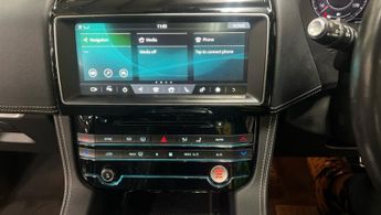 Jaguar F-Pace CHEQUERED FLAG AWD