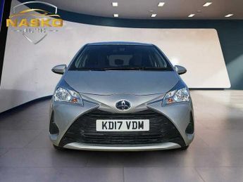 Toyota Yaris 1.33 Dual VVT-i Design Multidrive S Euro 6 5dr (Safety Sense
