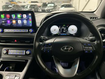 Hyundai KONA PREMIUM