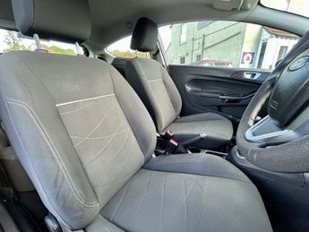 Ford Fiesta STYLE LOW TAX+A/C+ISOFIX+2 KEYS
