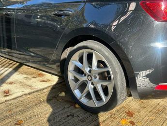 SEAT Leon 2.0 TDI CR FR Euro 5 (s/s) 5dr