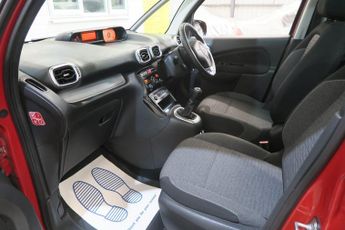 Citroen C3 BLUEHDI PLATINUM PICASSO 100