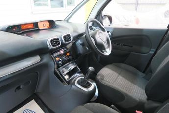 Citroen C3 BLUEHDI PLATINUM PICASSO 100