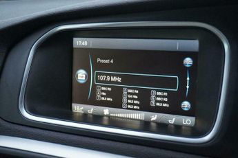 Volvo V40 1.6 T4 SE Lux Hatchback 5dr Petrol Auto