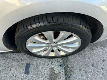 Vauxhall Astra 1.6 16V Exclusiv Sports Tourer Euro 5 5dr