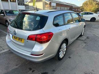 Vauxhall Astra 1.6 16V Exclusiv Sports Tourer Euro 5 5dr