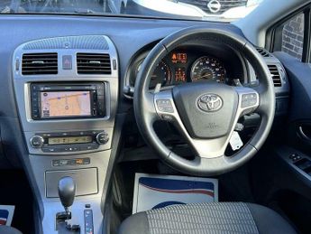 Toyota Avensis 1.8 V-Matic TR Multidrive Euro 5 4dr
