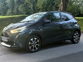 Toyota AYGO 1.0 VVT-i x-plore Euro 6 5dr