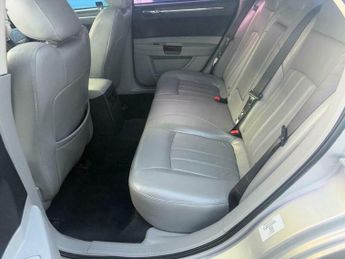 Chrysler 300c 3.0 CRD V6 4dr