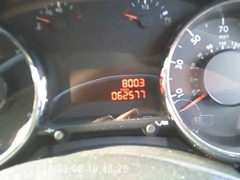 Peugeot 3008 E-HDI ACTIVE