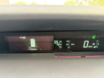 Toyota Prius 1.8 VVT-h T Spirit CVT Euro 5 (s/s) 5dr