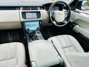 Land Rover Range Rover TDV6 VOGUE