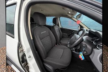 Dacia Duster LAUREATE DCI