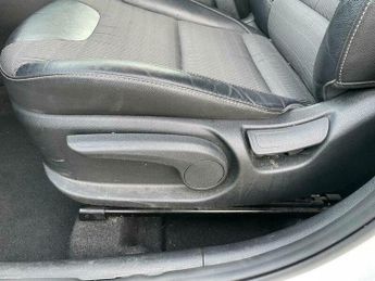 Kia Niro 1.6h GDi 2 DCT Euro 6 (s/s) 5dr