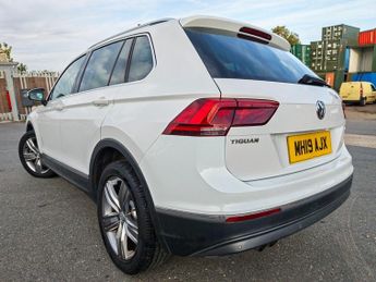 Volkswagen Tiguan SEL TSI 4MOTION DSG
