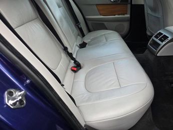 Jaguar XF V6 LUXURY