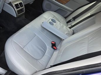 Jaguar XF V6 LUXURY