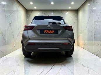 Nissan Juke 1.6 N-Connecta SUV 5dr Petrol Hybrid Auto Euro 6 (143 ps)