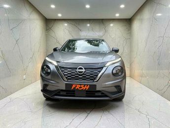 Nissan Juke 1.6 N-Connecta SUV 5dr Petrol Hybrid Auto Euro 6 (143 ps)