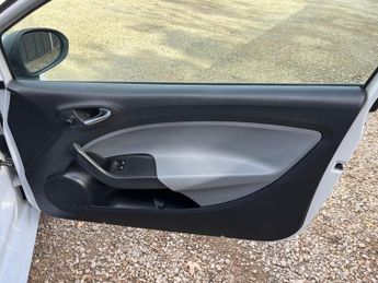 SEAT Ibiza S AC