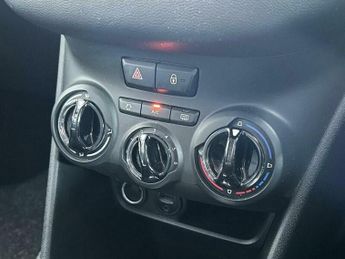 Peugeot 208 1.4 e-HDi Active EGC Euro 5 (s/s) 5dr