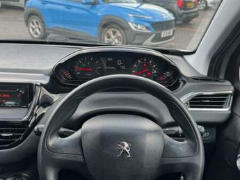 Peugeot 208 1.2 VTi Access+ Euro 5 5dr