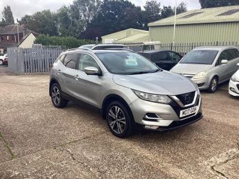 Nissan Qashqai 1.2 DIG-T N-Connecta SUV 5dr Petrol Manual Euro 6 (s/s) (115 ps)