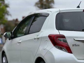 Toyota Yaris 1.33 Dual VVT-i Icon Multidrive S Euro 6 5dr
