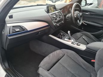 BMW 1 SERIES 118d M SPORT